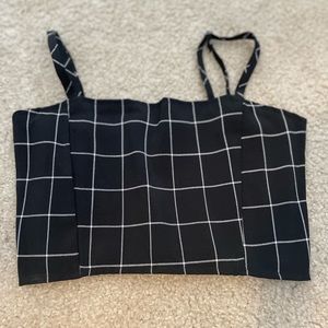 Black white crop top